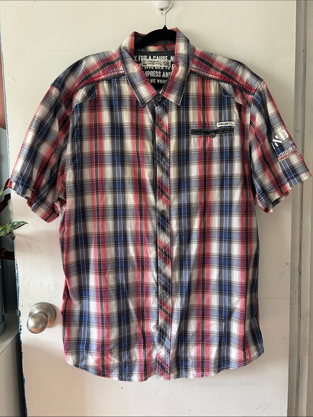 Men's Casual Short-Sleeve Plaid Button-Down Shirt - Red, Blue, White